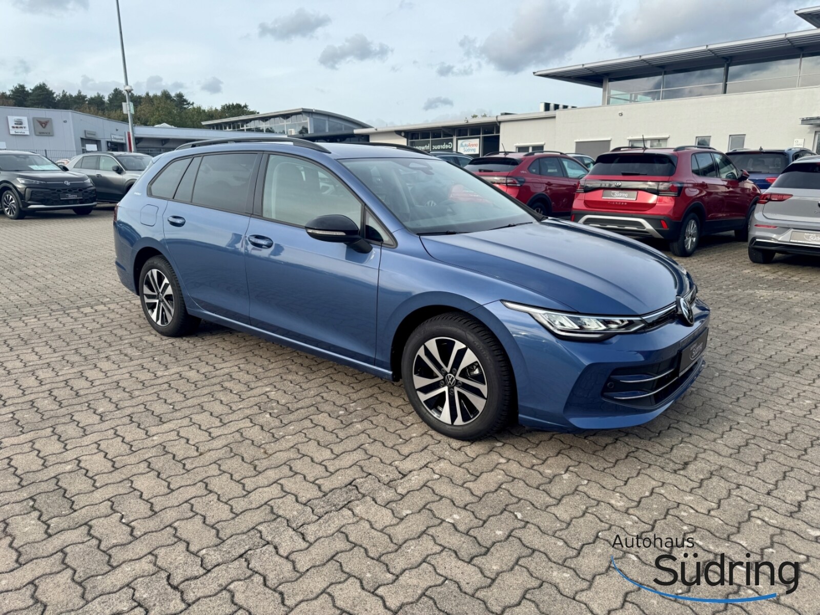 Volkswagen Golf Variant – Bild 2