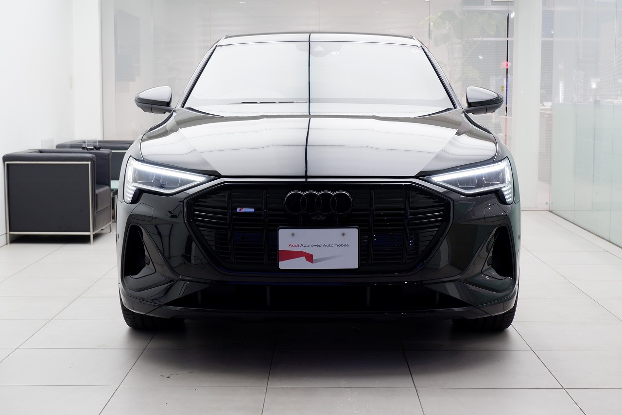 Audi e-tron Sportback 55 quattro S line 300,00 kW for more details contact your dealer