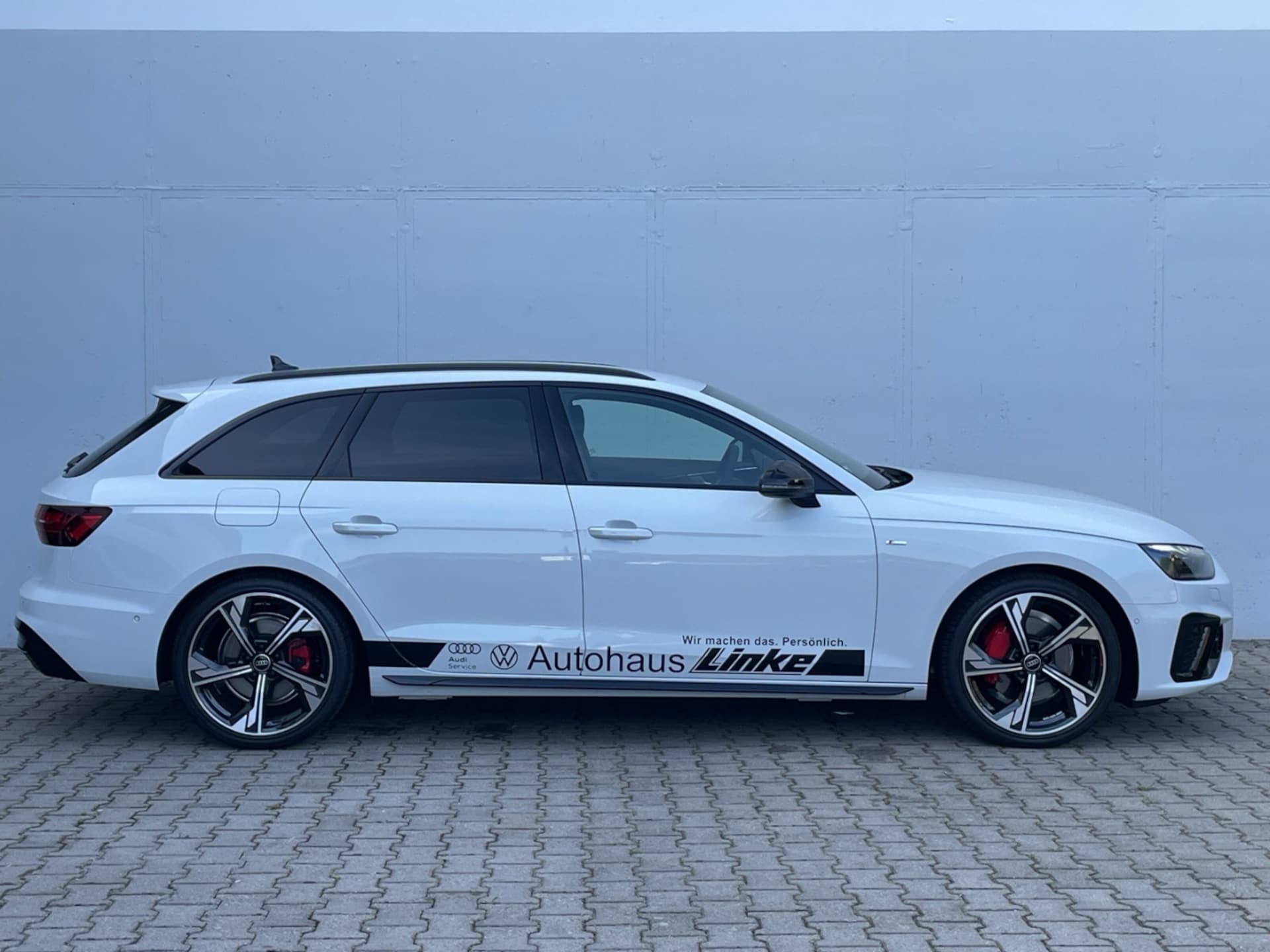 Audi A4 Avant S line