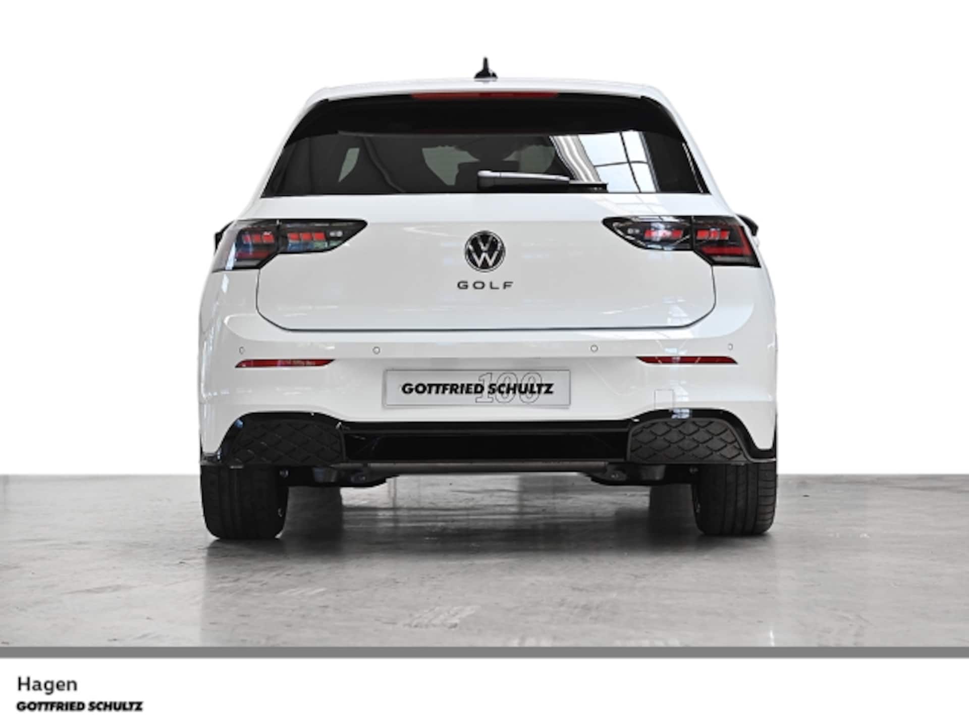 Volkswagen Golf R-Line