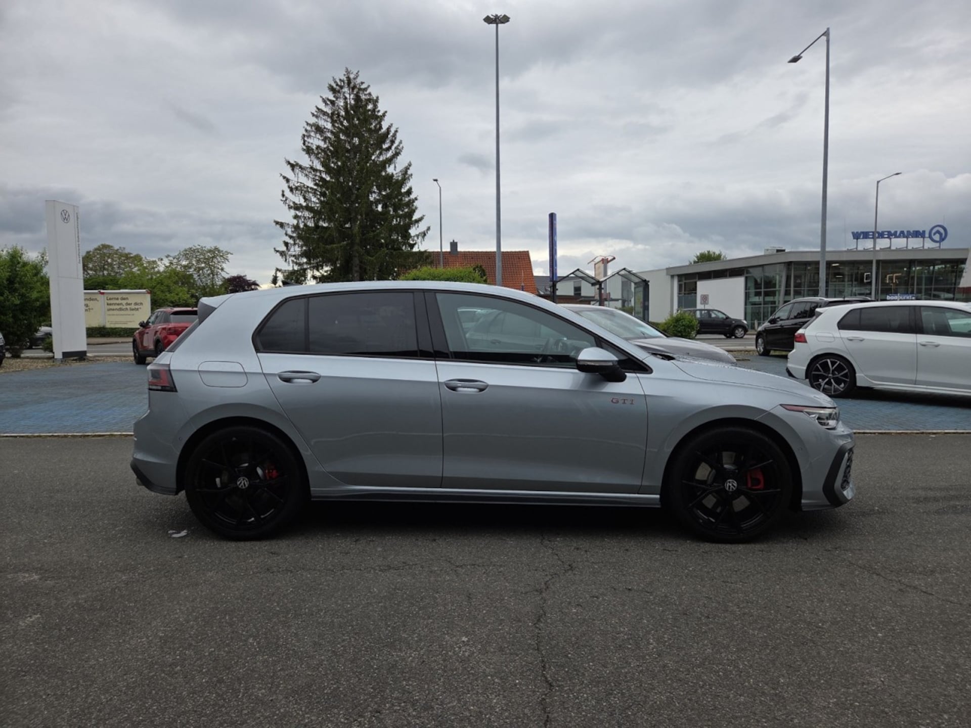 Volkswagen Golf GTI