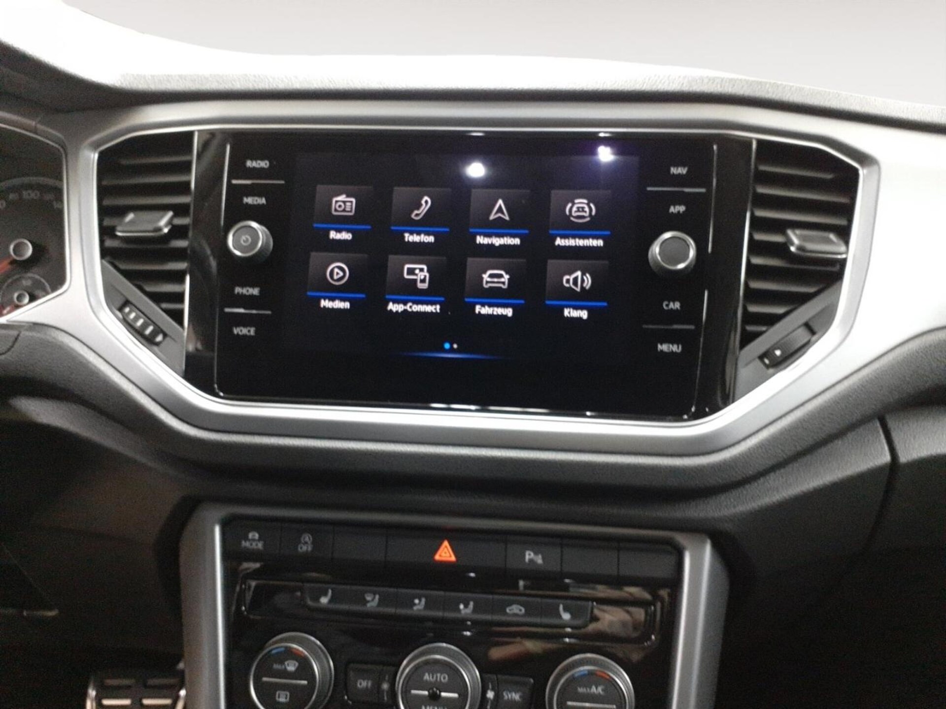 Volkswagen T-Roc Active