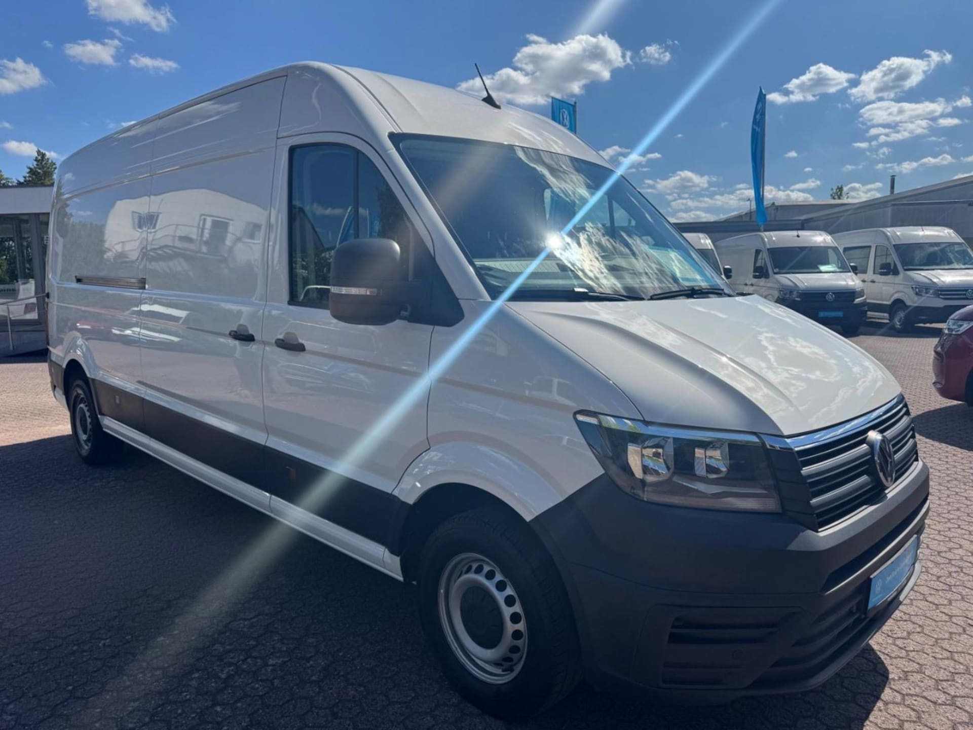 Volkswagen Crafter Kasten langer Radstand