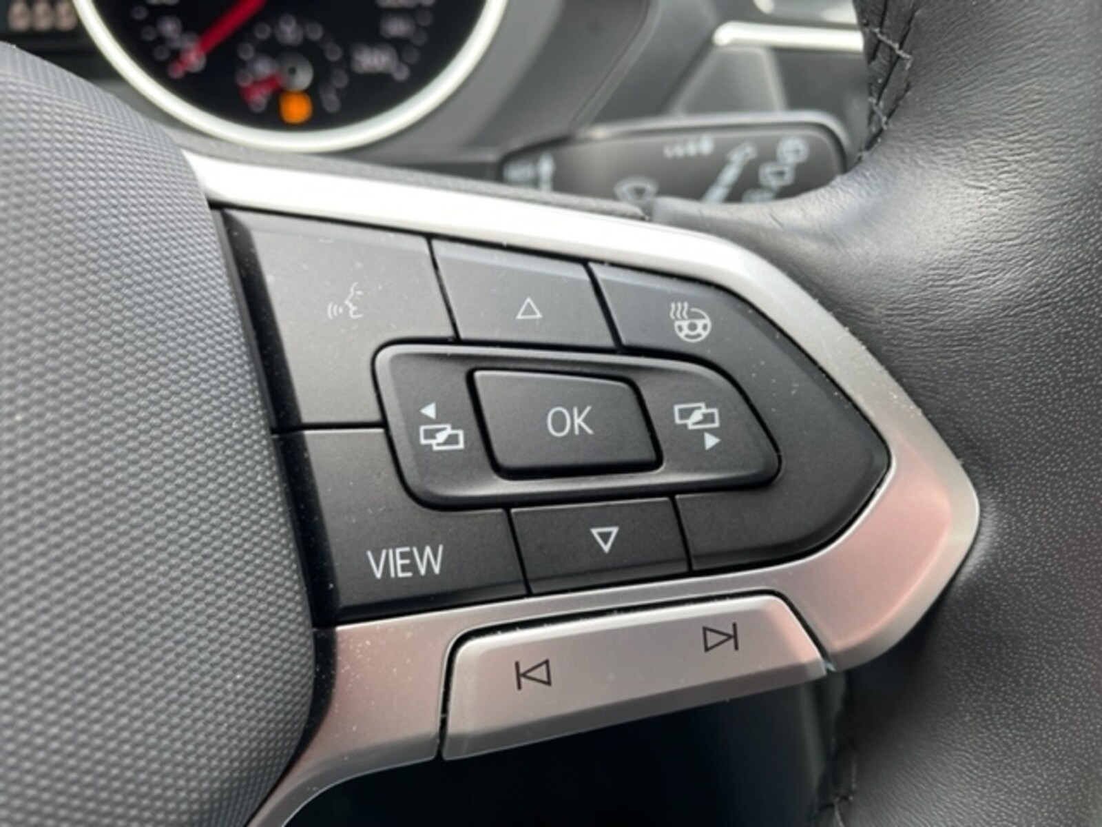 Volkswagen Tiguan – Bild 7