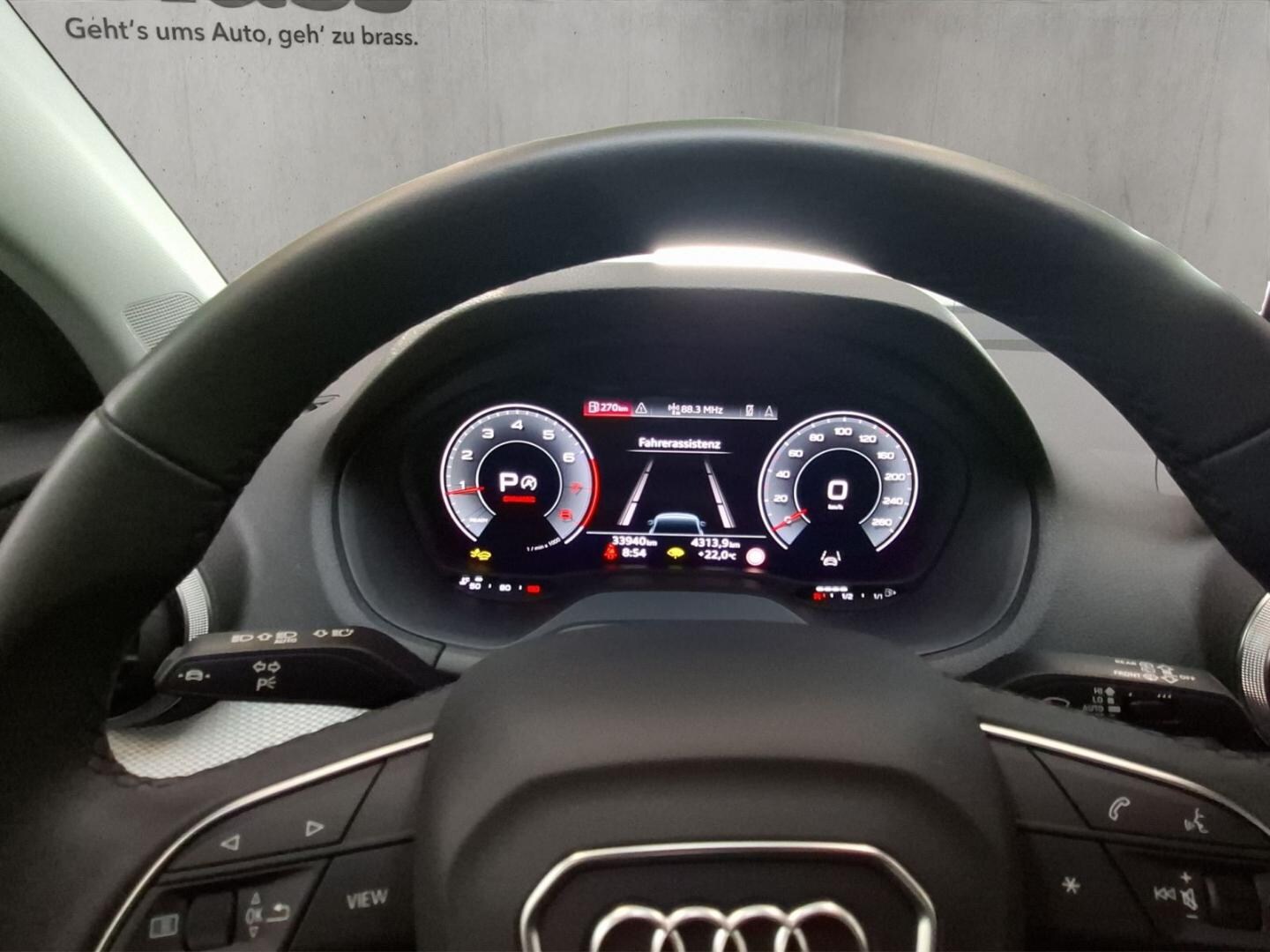 Bild über Audi Q2 S line 40 TFSI quattro S tronic - für weitere Informationen kontaktieren Sie den Audi Partner