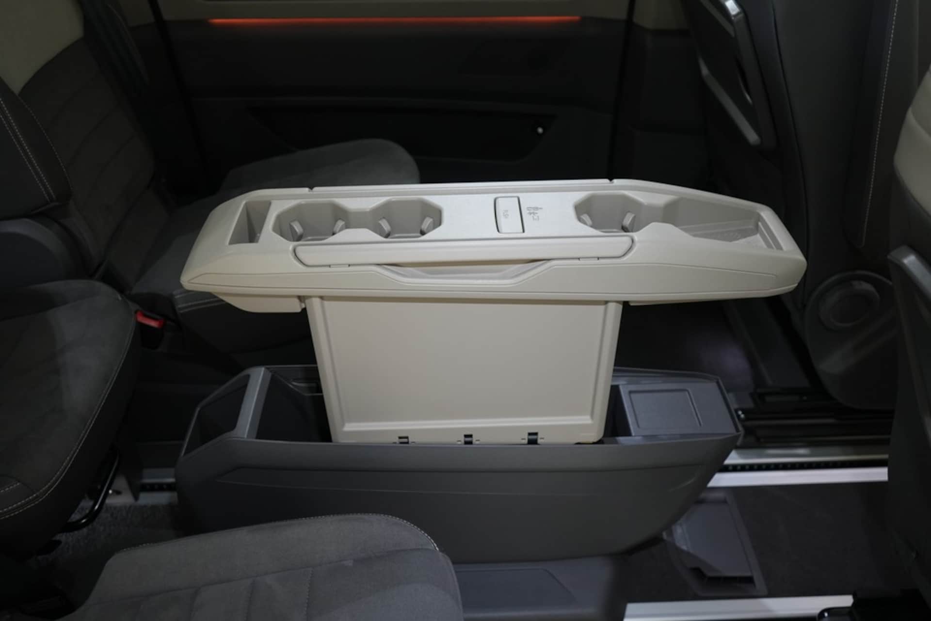 Volkswagen Multivan Style