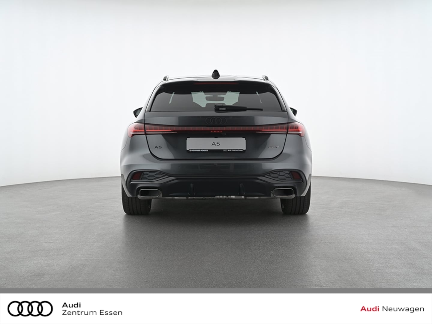 Bild über Audi A5 Avant e-hybrid e-hybrid quattro 220 kW S tronic - für weitere Informationen kontaktieren Sie den Audi Partner