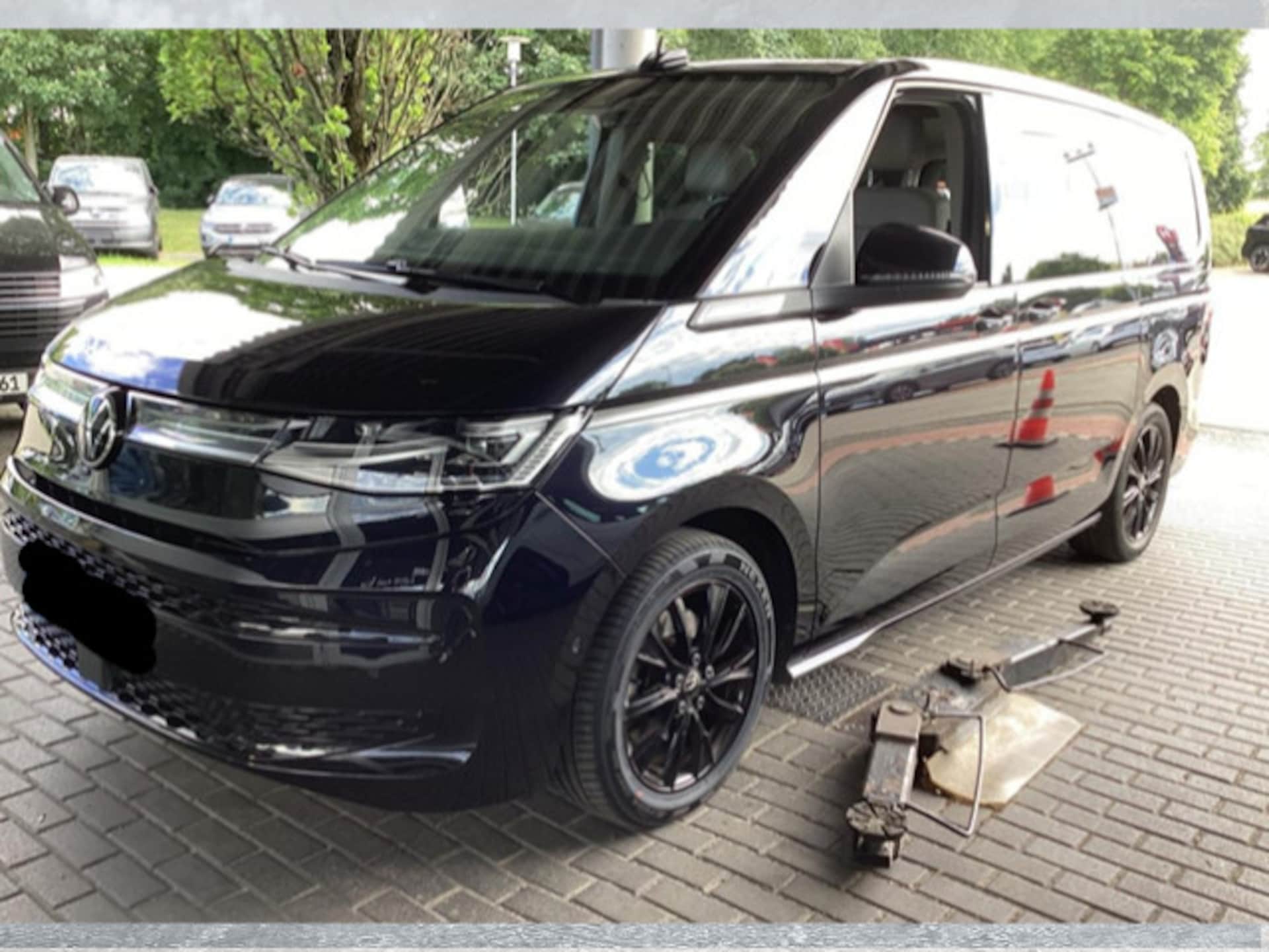 Volkswagen Multivan Langversion Style