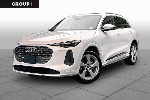 Photo of 2025 Audi Q5