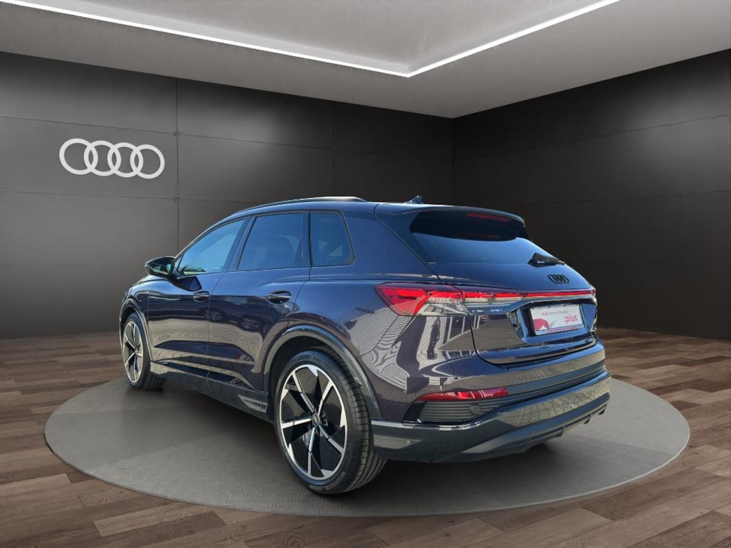 Bild über Audi Q4 e-tron 50 e-tron quattro - für weitere Informationen kontaktieren Sie den Audi Partner