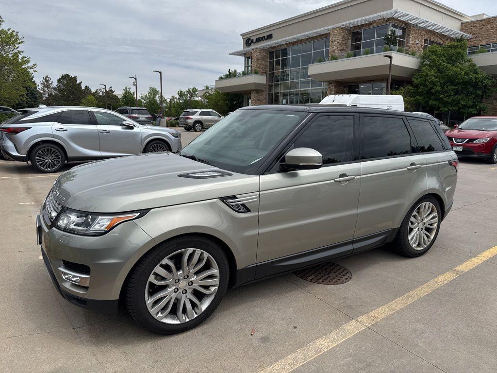 2014 Land Rover Range Rover Sport SE's photo