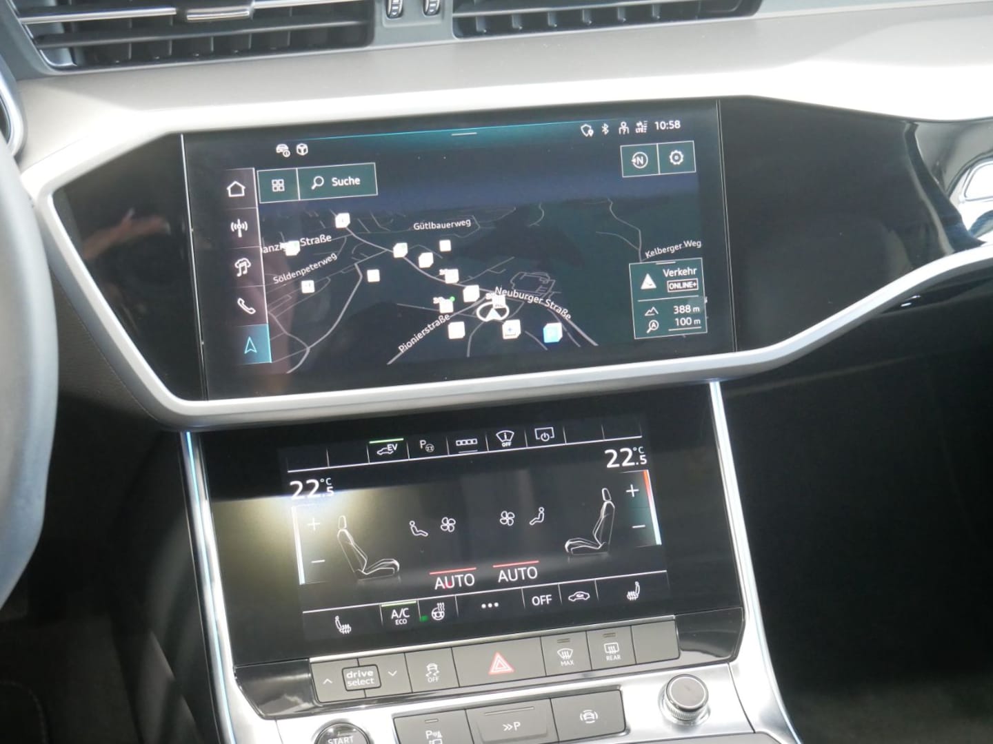 Bild über Audi A6 Avant TFSI e advanced 50 TFSI e quattro S tronic - für weitere Informationen kontaktieren Sie den Audi Partner