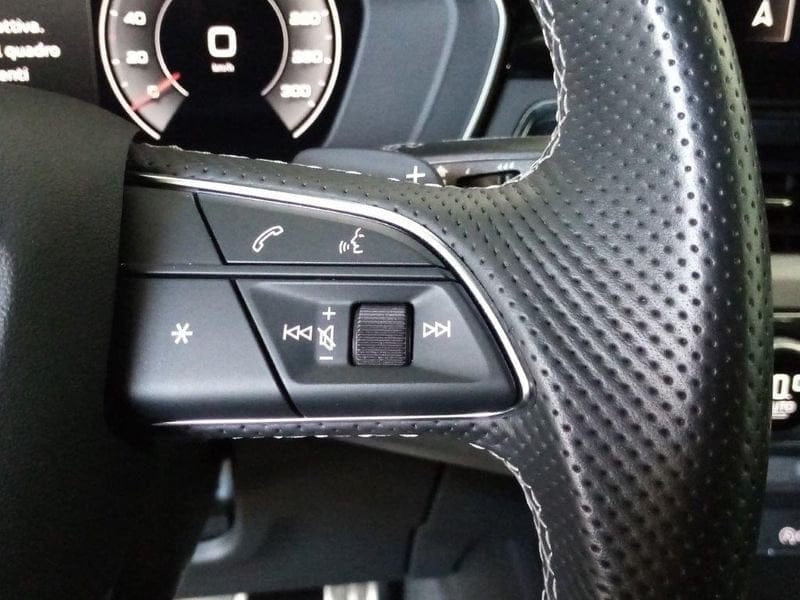Image about Audi A5 Sportback S line edition 40 TDI quattro 150 kW (204 CV) S tronic