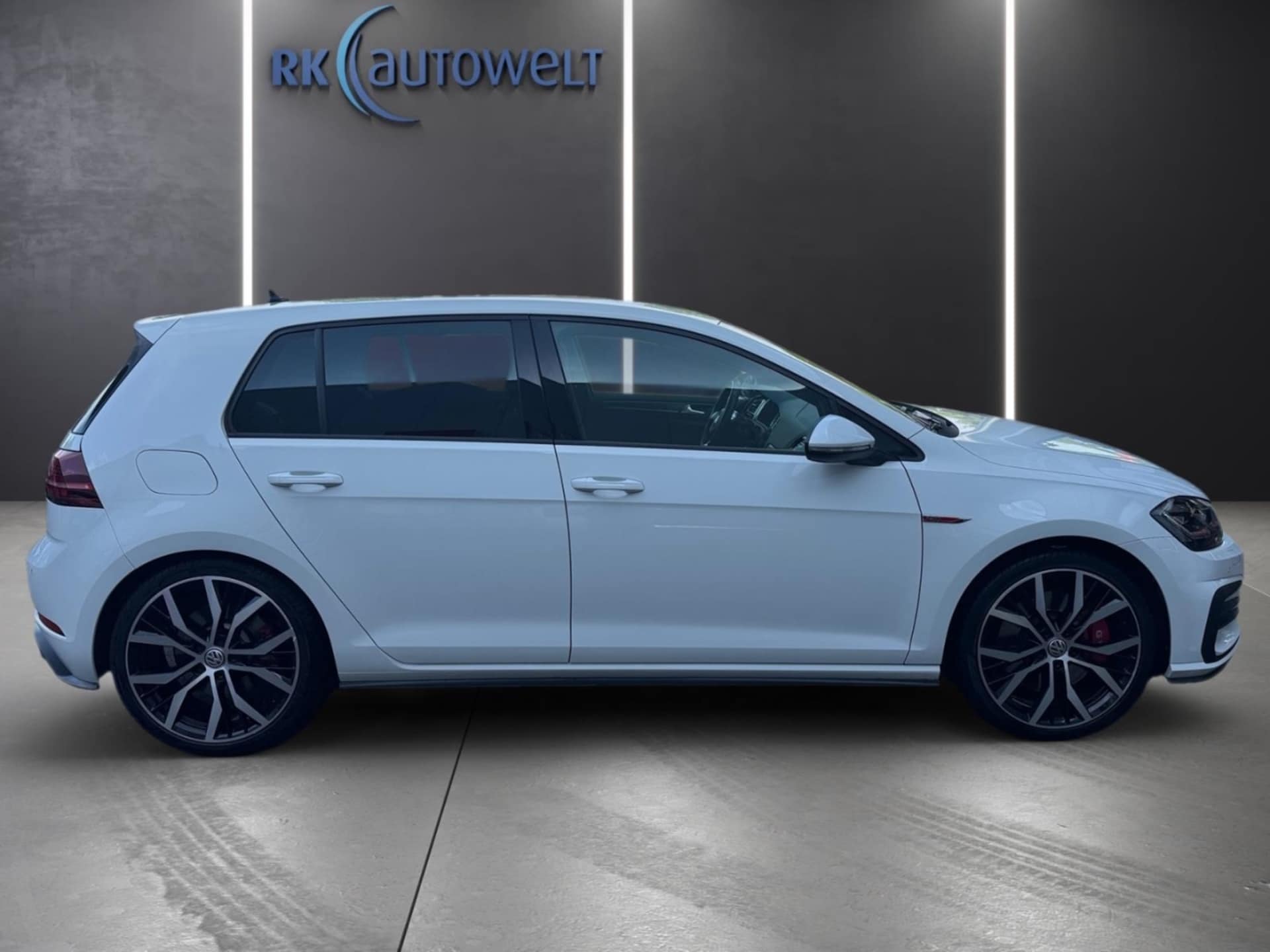 Volkswagen Golf GTI Performance