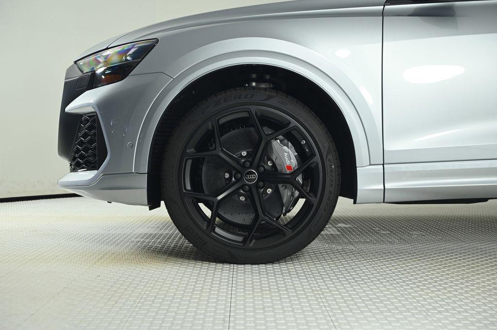 2025 Audi RS Q8 Base - Photo 28