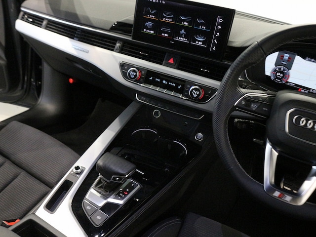 Audi A4 Sedan 40 TDI quattro S line 150(204) kW(PS) S tronic for more details contact your dealer