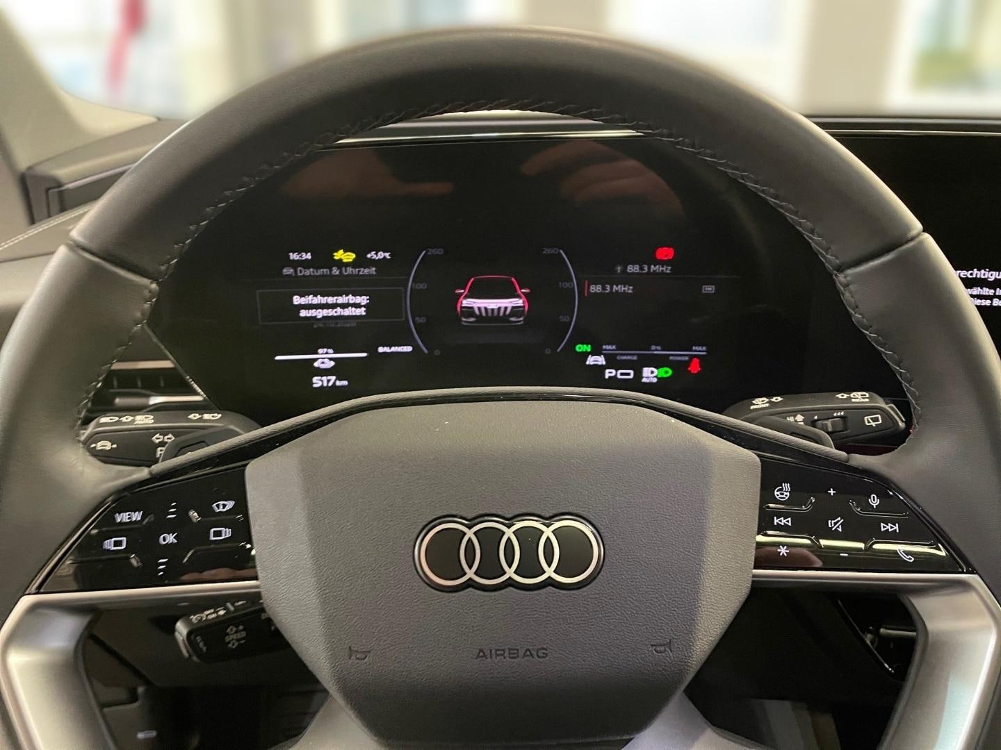 Bild über Audi Q6 SUV e-tron e-tron quattro - für weitere Informationen kontaktieren Sie den Audi Partner