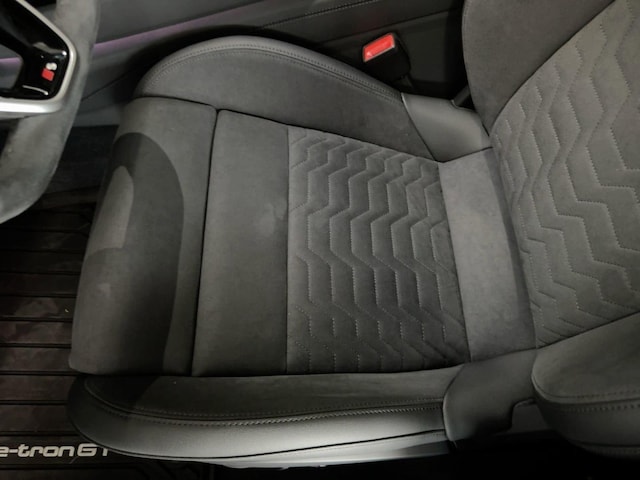 2026 Audi S e-tron GT Prestige - Photo 14