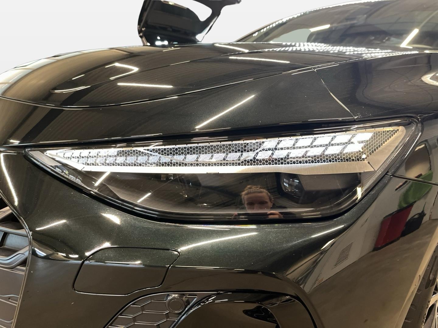 Bild über Audi A6 Avant TFSI 150 kW S tronic - für weitere Informationen kontaktieren Sie den Audi Partner