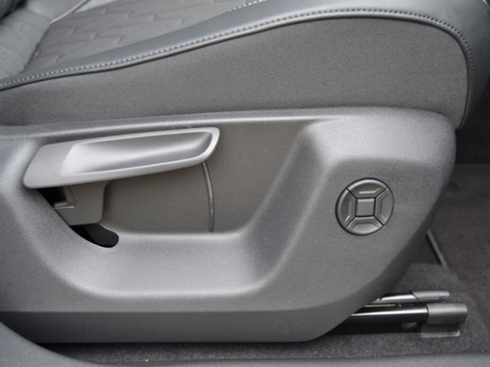Volkswagen Tiguan – Bild 22