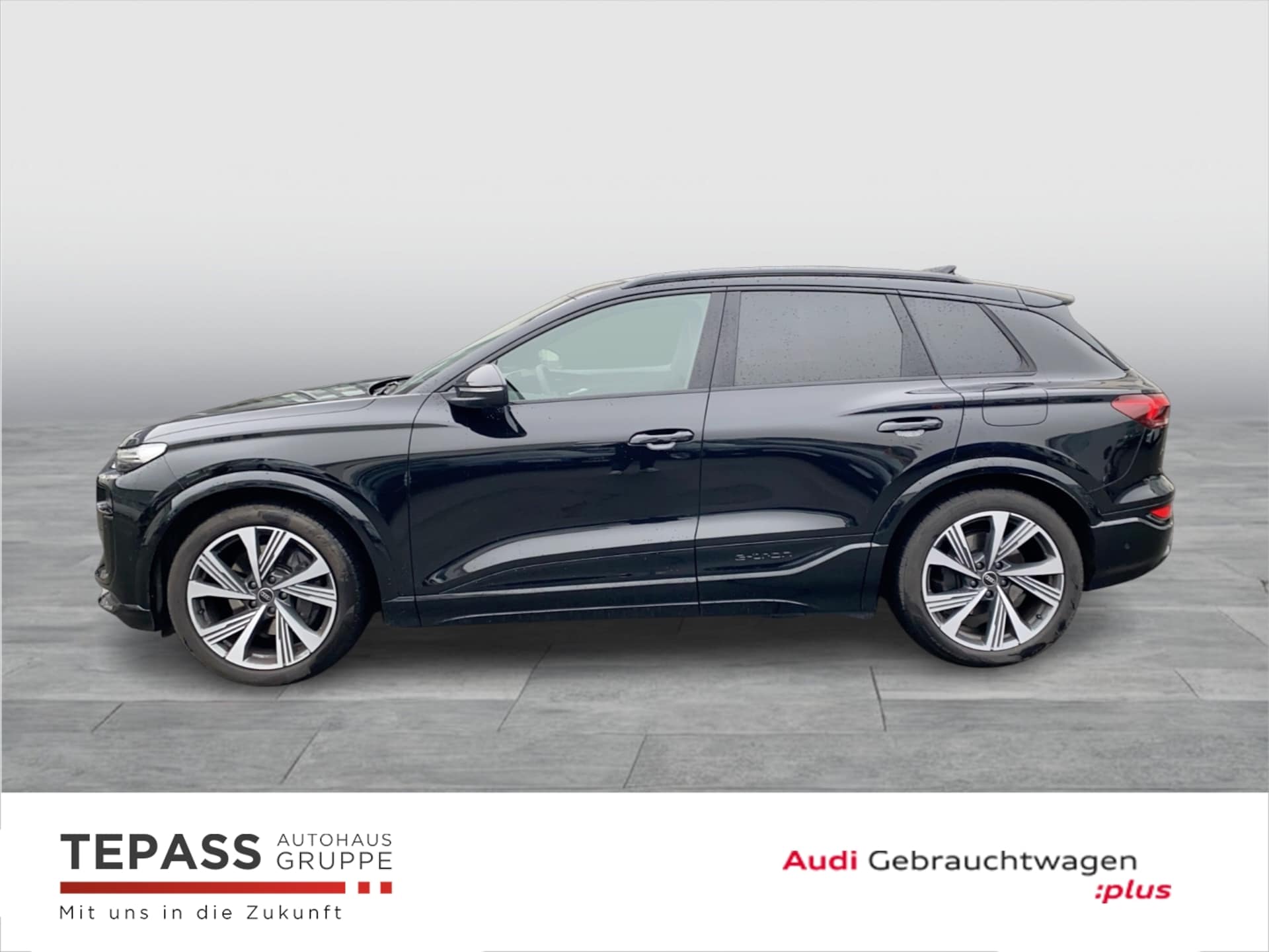 Audi SQ6 SUV e-tron