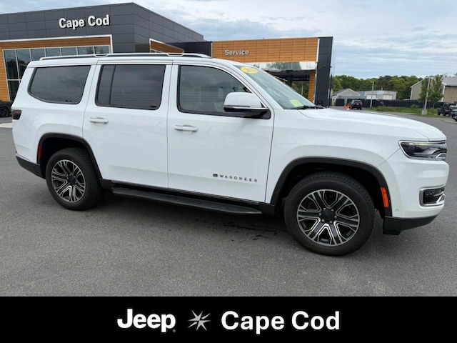 2022 Jeep Wagoneer