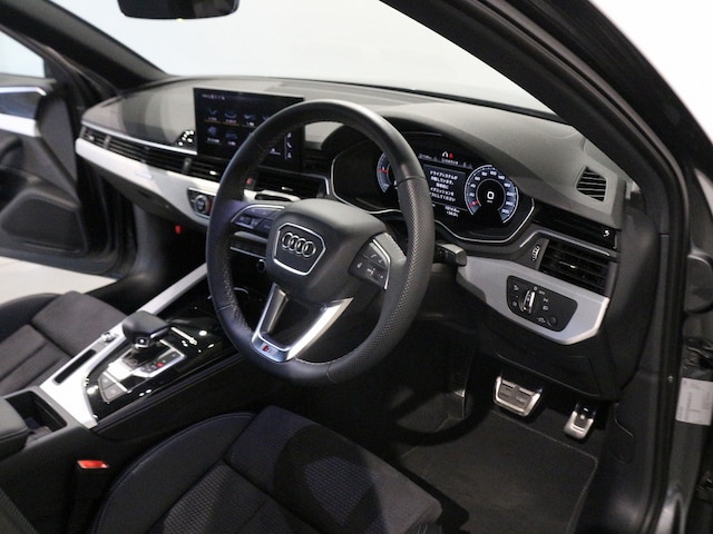 Audi A4 Sedan 40 TDI quattro S line 150(204) kW(PS) S tronic for more details contact your dealer