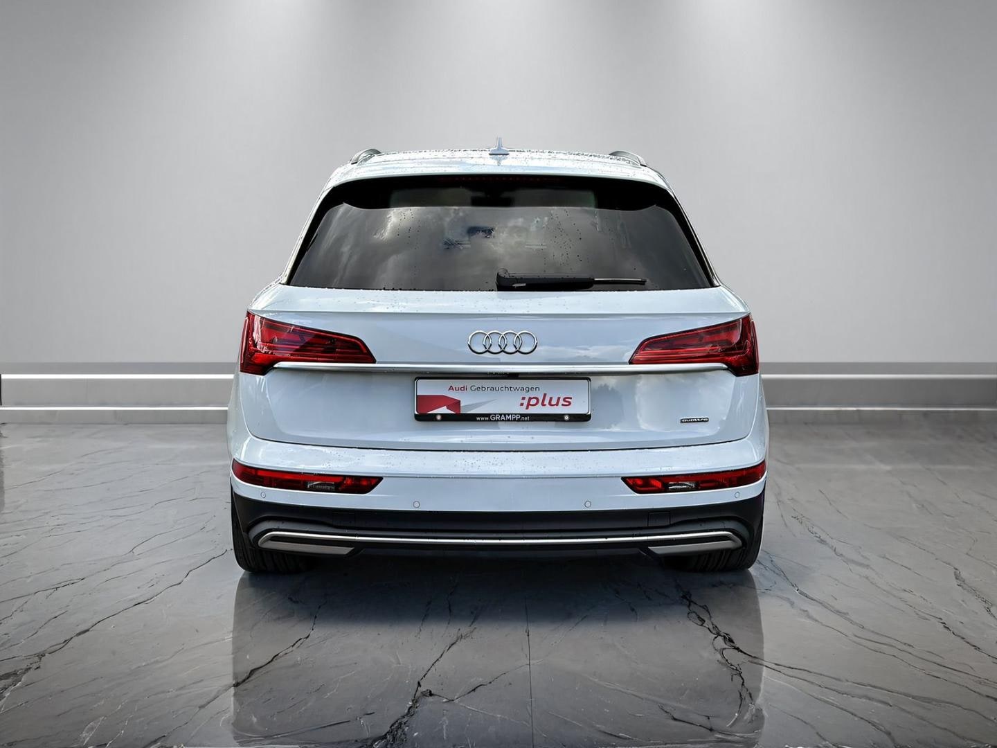 Bild über Audi Q5 TFSI e 50 TFSI e quattro S tronic - für weitere Informationen kontaktieren Sie den Audi Partner