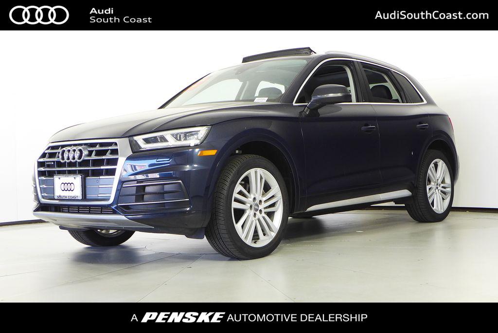 2019 Audi Q5 2.0T quattro S tronic Premium Plus's photo