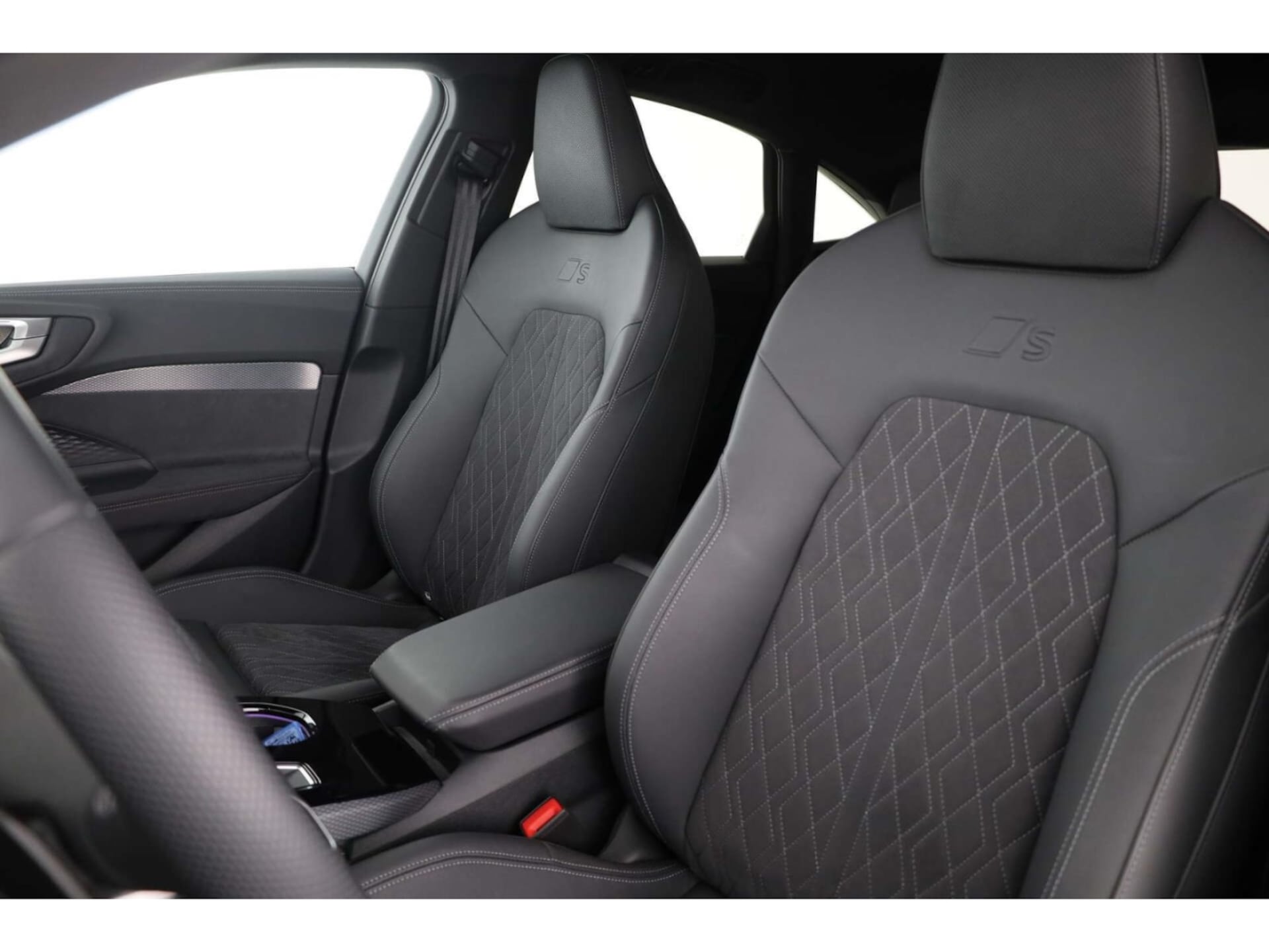 Audi A5 Limousine e-hybrid edition one