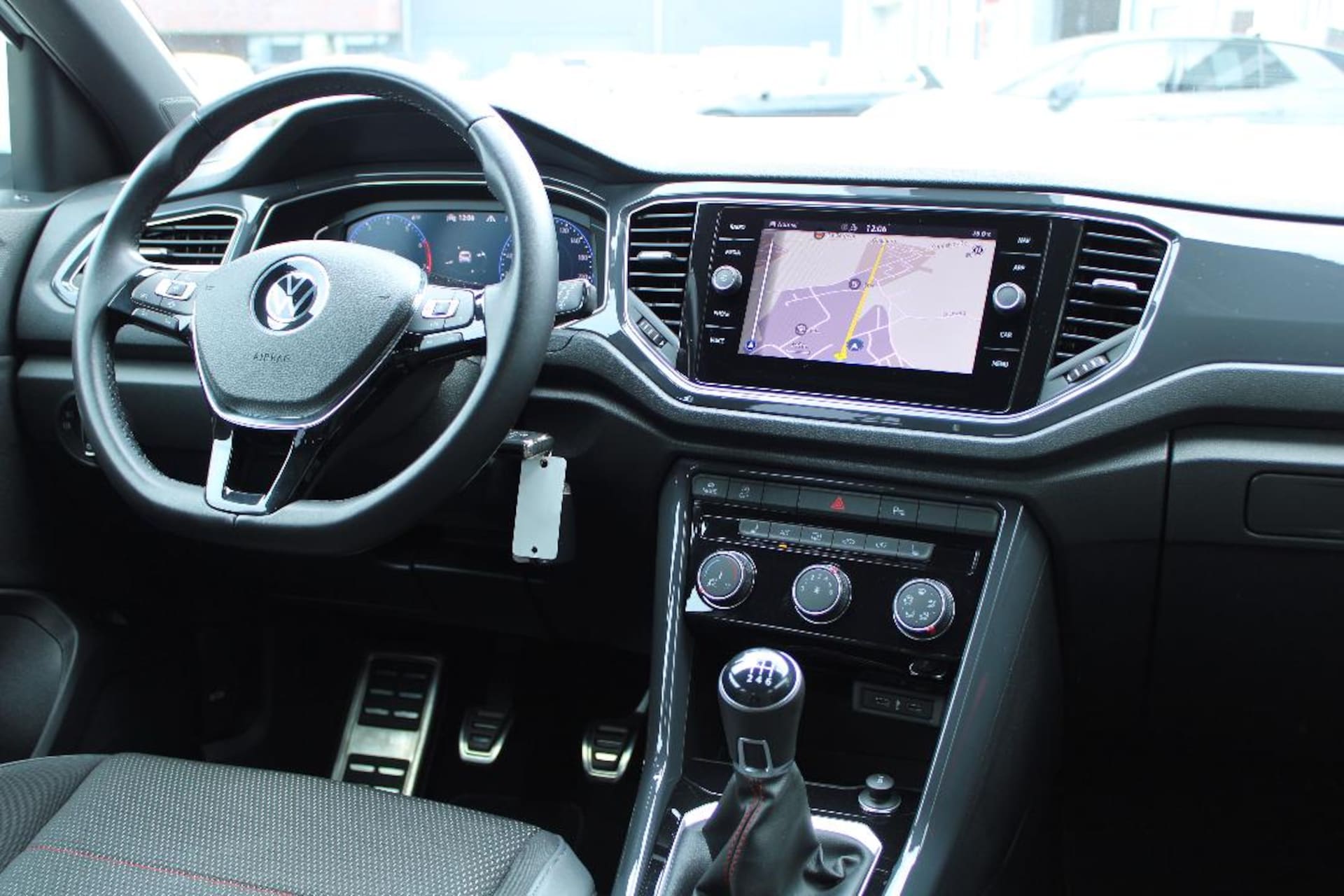 Volkswagen T-Roc Sport