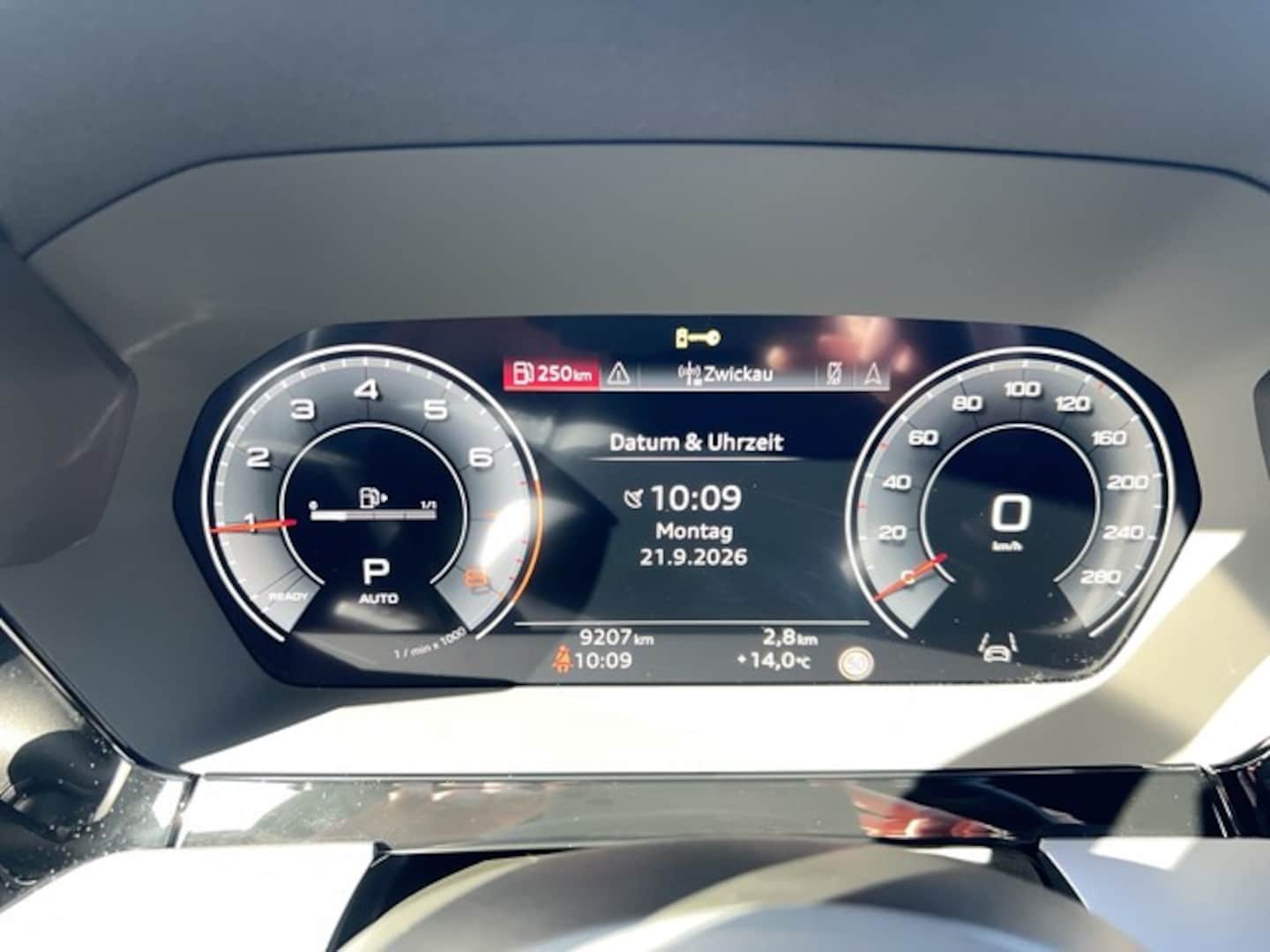 Bild über Audi A3 Sportback S line 35 TFSI S tronic - für weitere Informationen kontaktieren Sie den Audi Partner