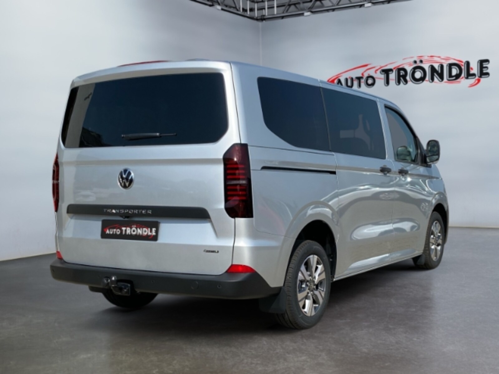 Volkswagen Transporter Kasten kurzer Radstand – Bild 4