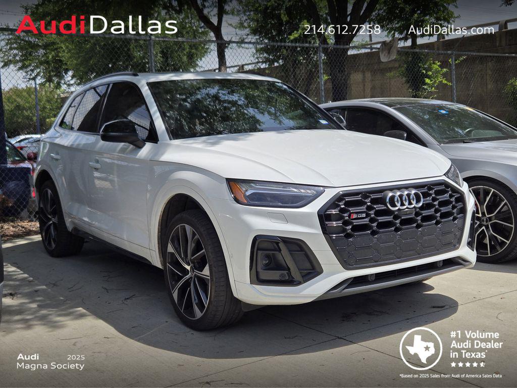 2023 Audi SQ5 Prestige's photo