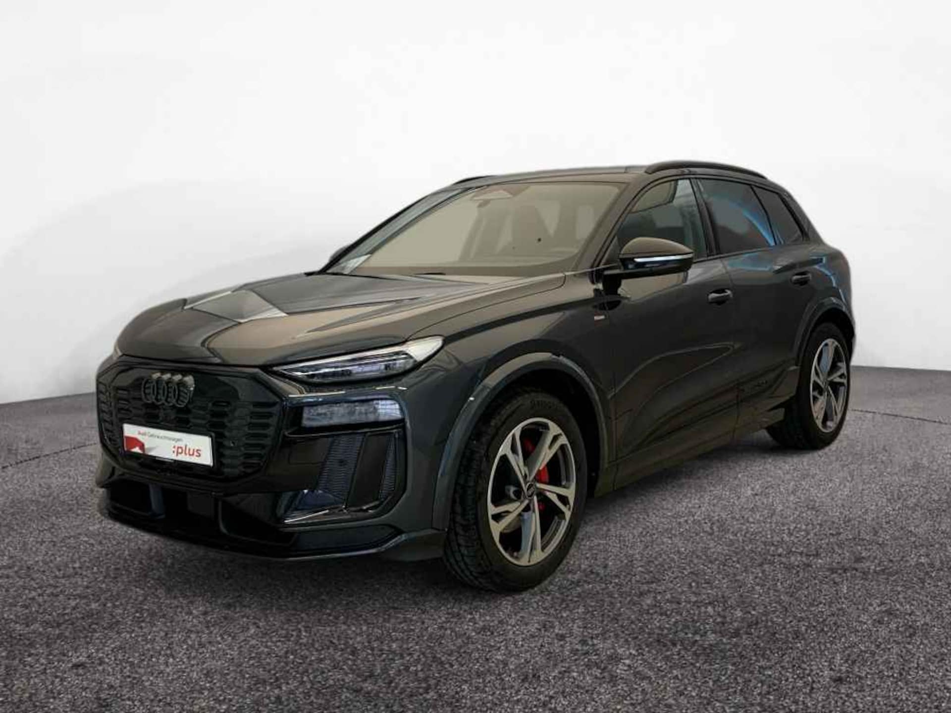 Audi Q6 SUV e-tron