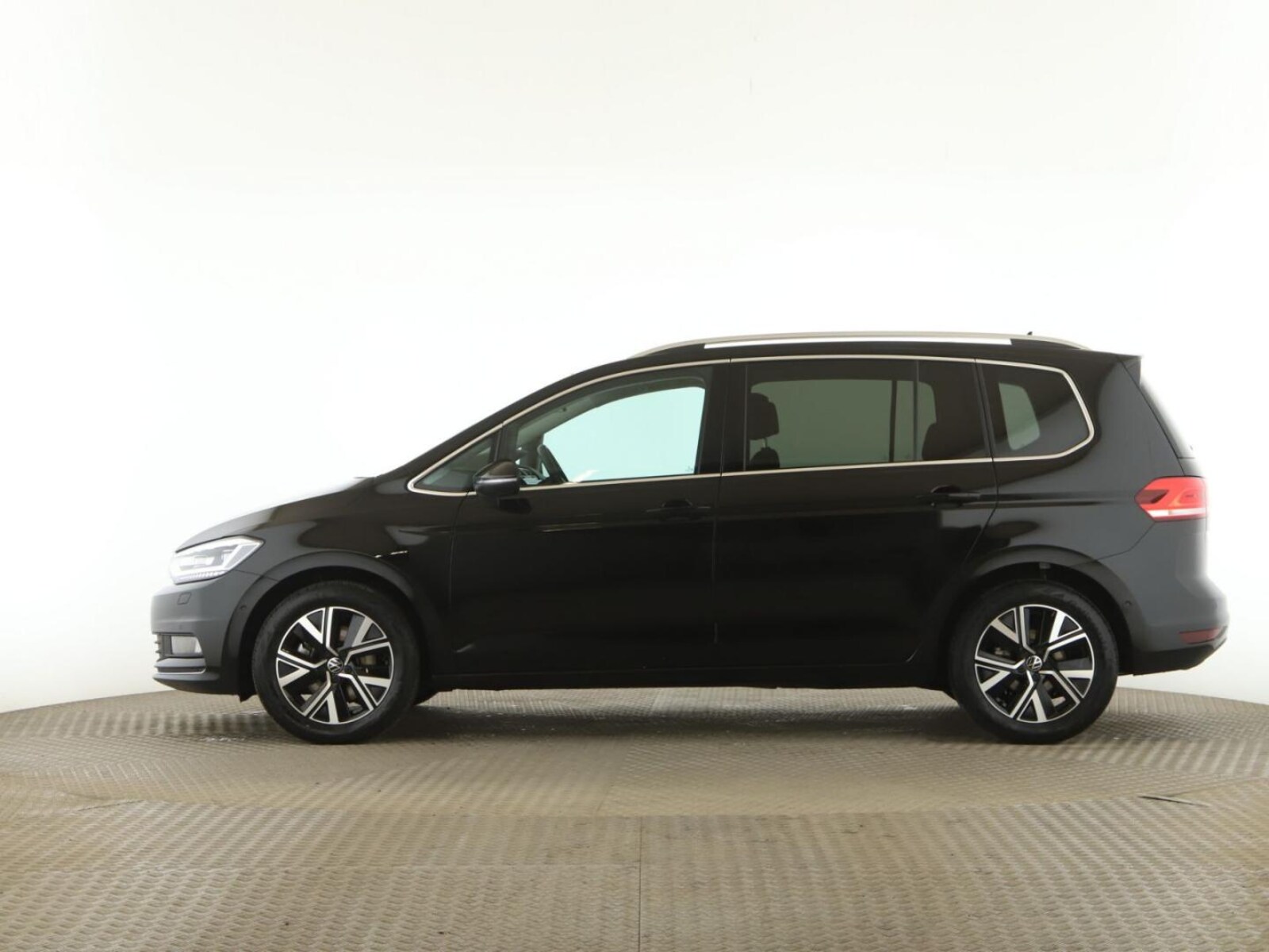 Volkswagen Touran – Bild 3