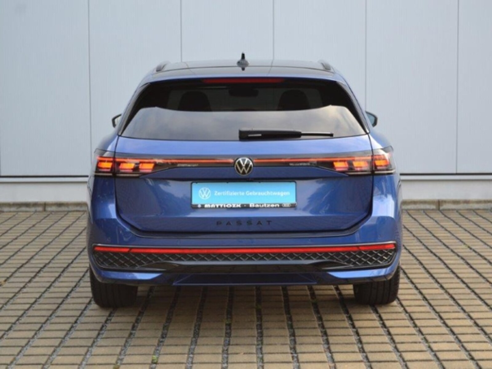 Volkswagen Passat – Bild 12