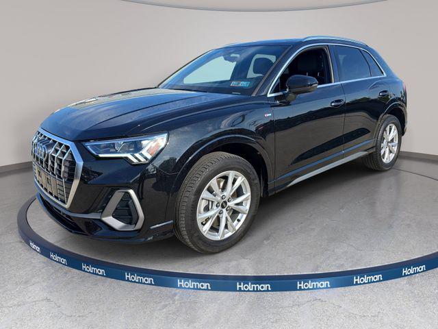 2025 Audi Q3 45 TFSI S Line Premium quattro's photo
