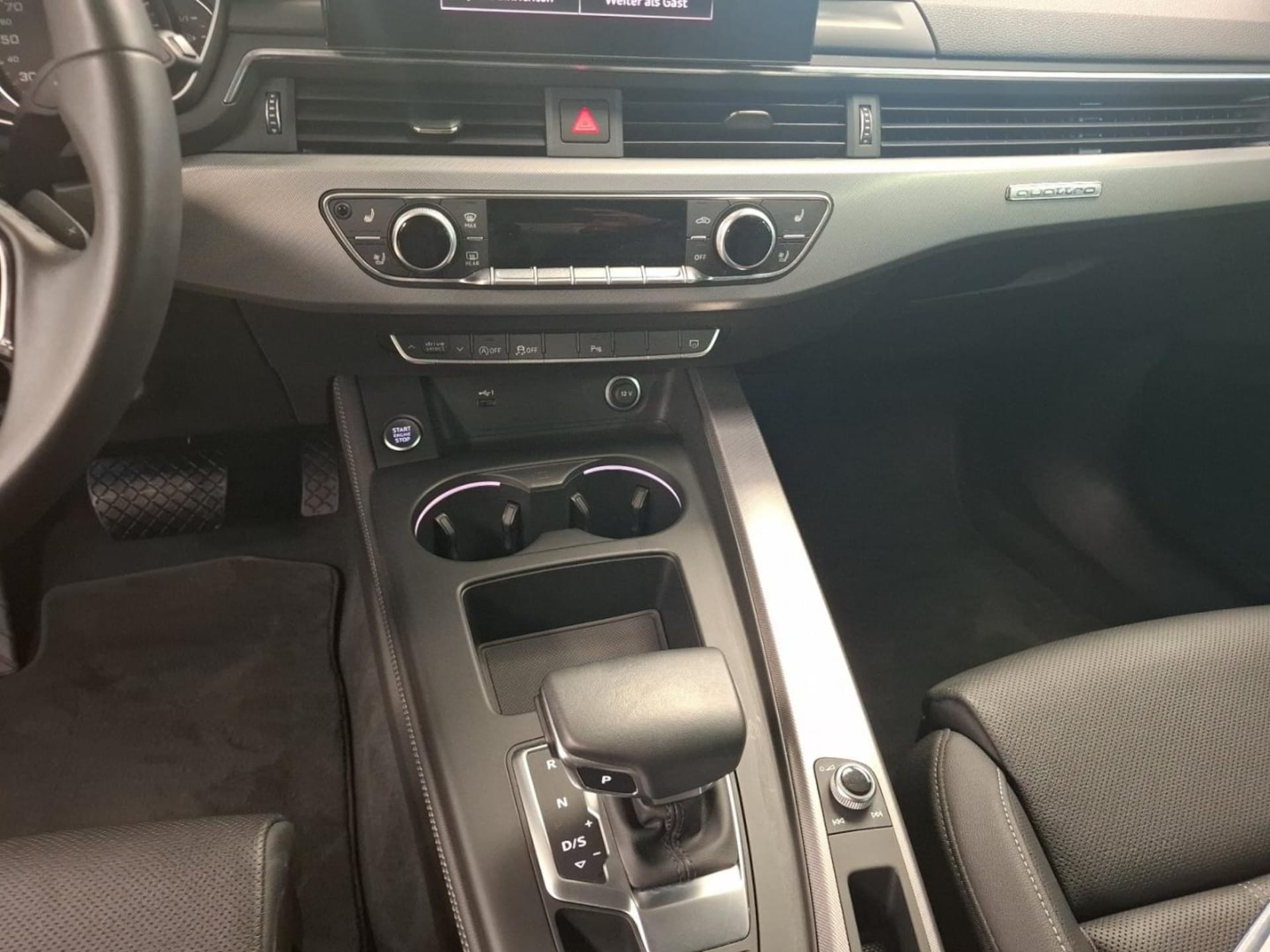Audi A4 Avant S line