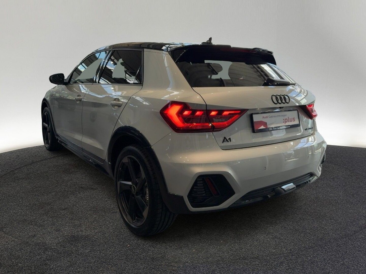 Bild über Audi A1 allstreet 35 TFSI S tronic - für weitere Informationen kontaktieren Sie den Audi Partner