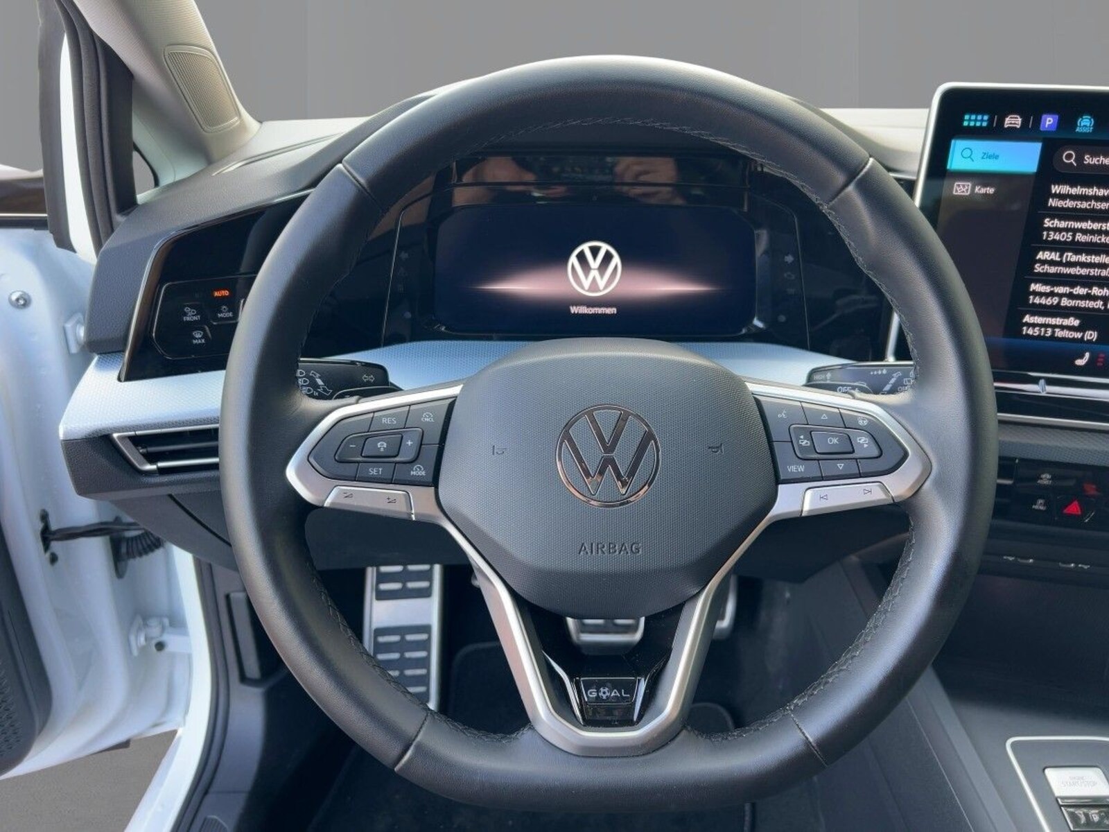 Volkswagen Golf Variant – Bild 12