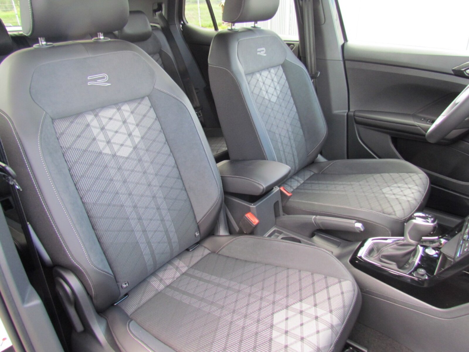 Volkswagen T-Cross – Bild 14