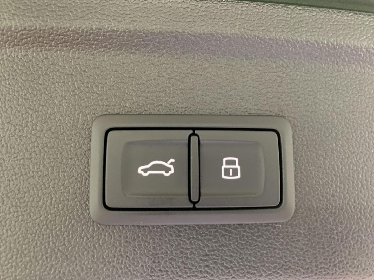 Bild über Audi A3 allstreet TDI S tronic - für weitere Informationen kontaktieren Sie den Audi Partner