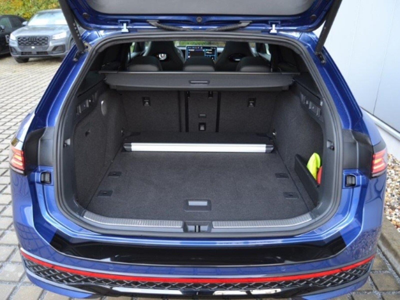 Volkswagen Passat – Bild 15
