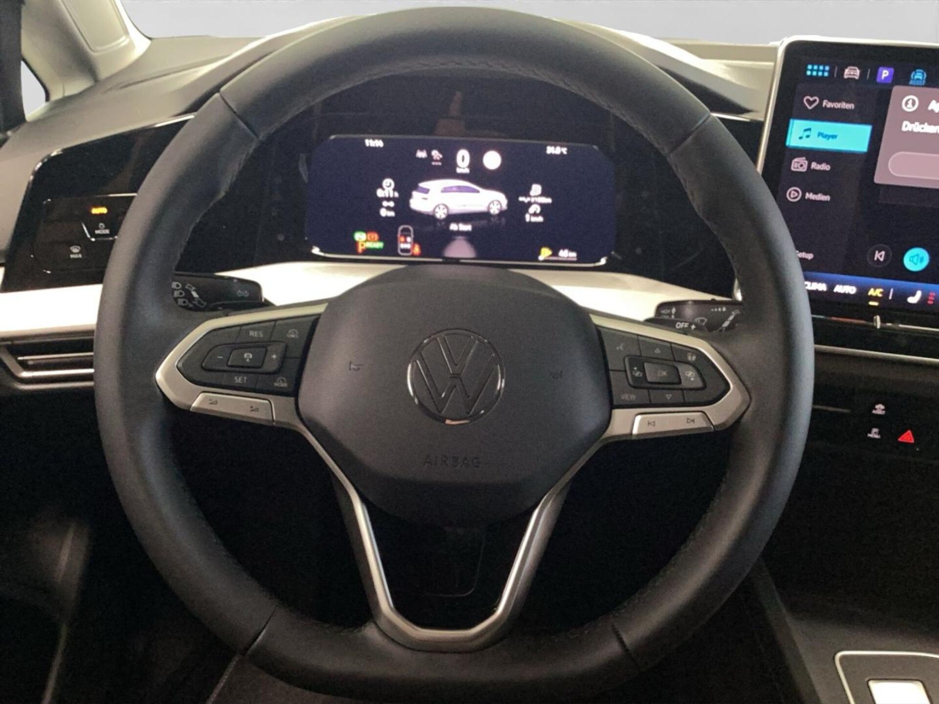 Volkswagen Golf Life