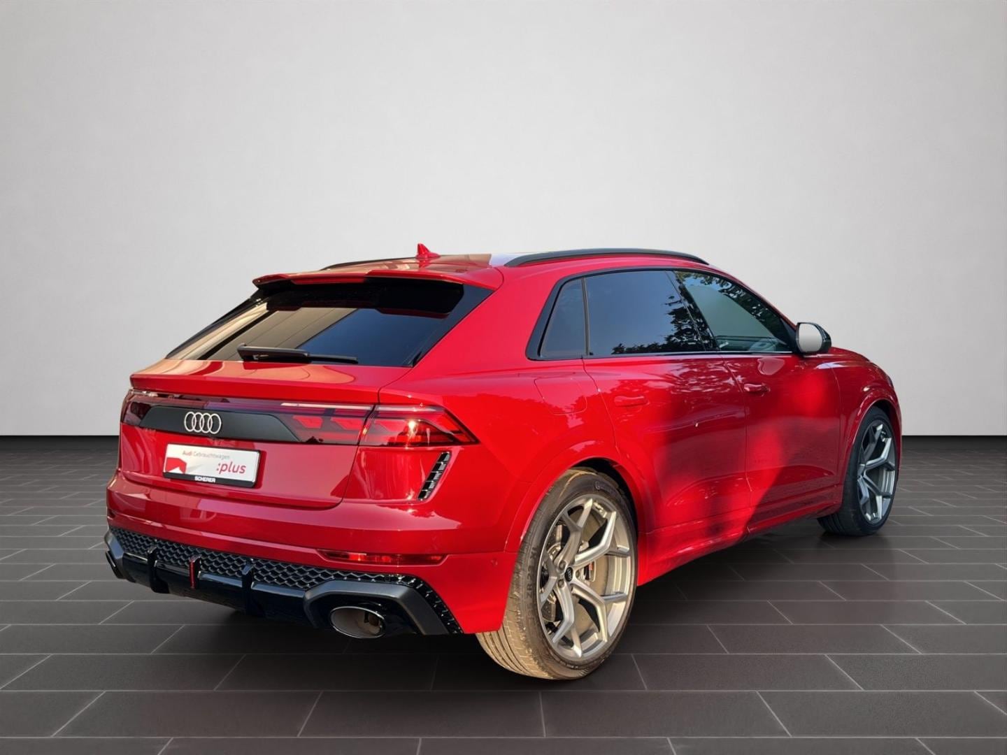 Bild über Audi RS Q8 SUV TFSI quattro 471 kW tiptronic - für weitere Informationen kontaktieren Sie den Audi Partner