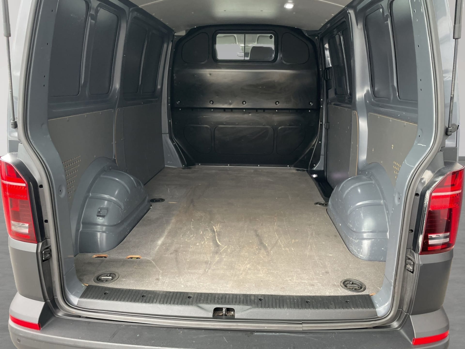 Volkswagen T6.1 Transporter Kasten kurzer Radstand