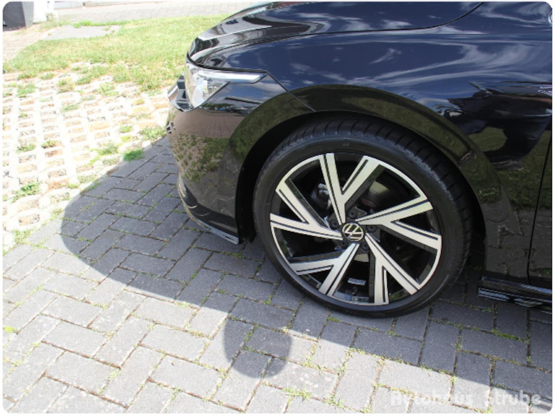 Volkswagen Golf R-Line