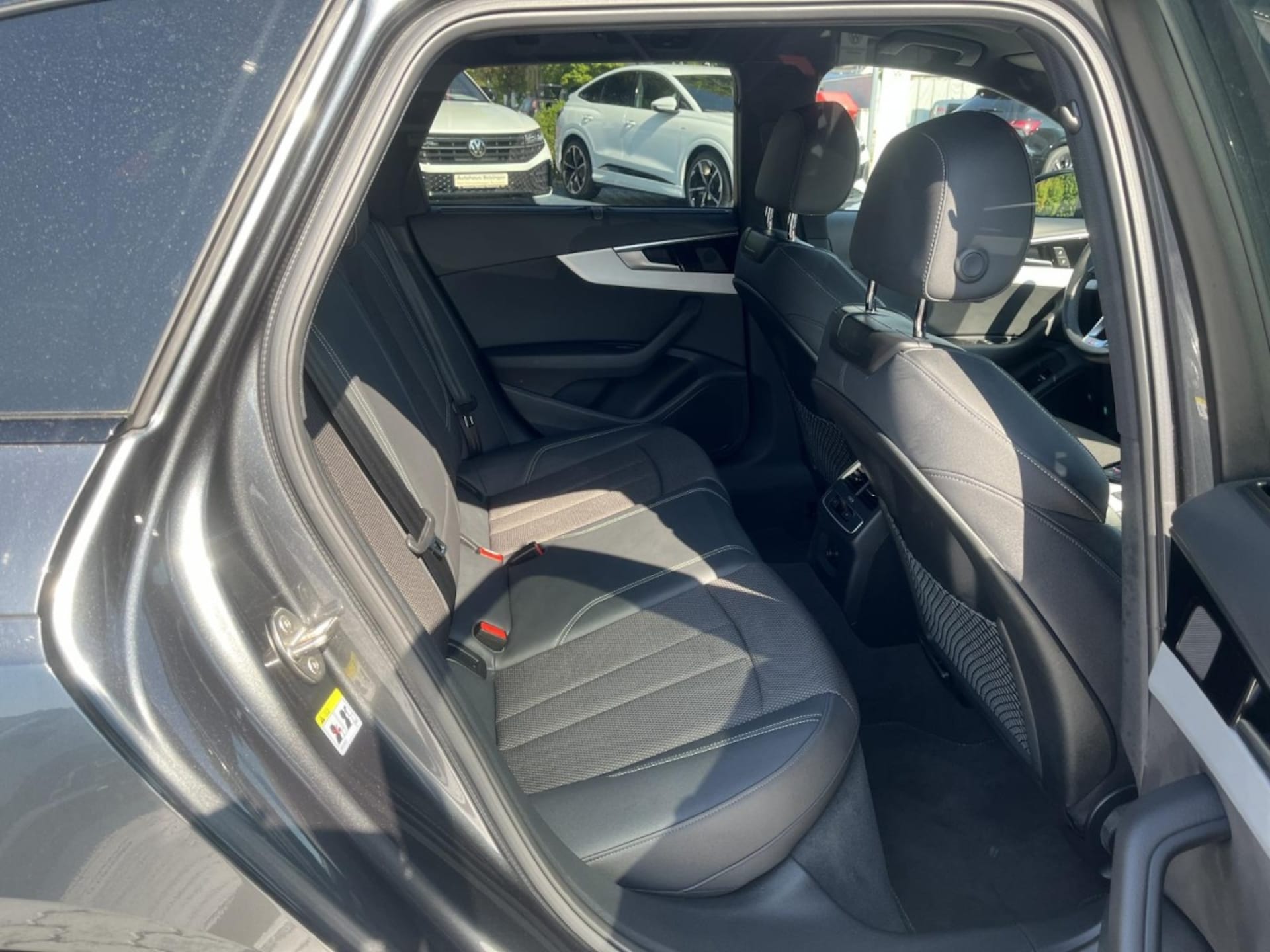 Audi A4 Avant S line