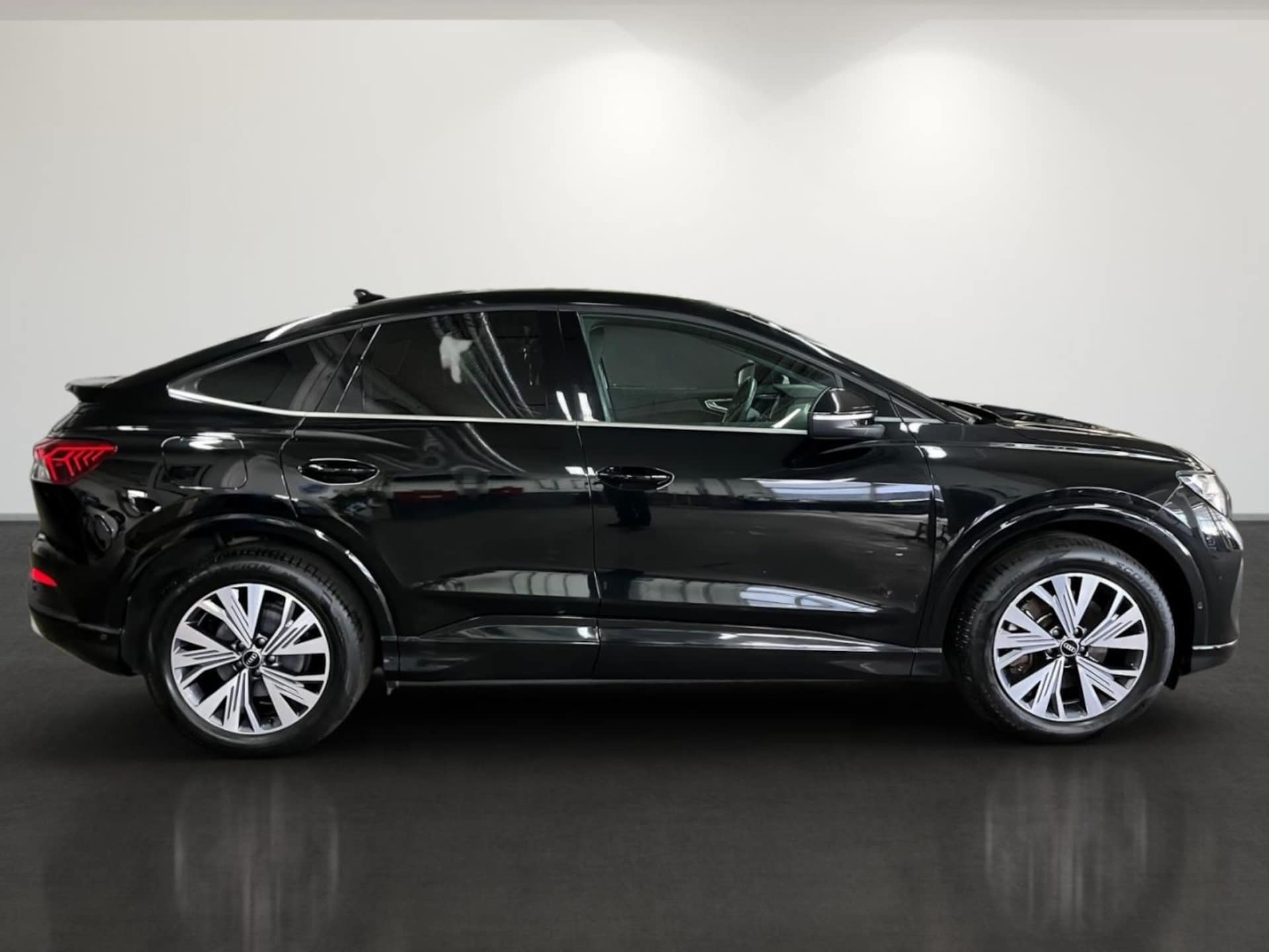 Audi Q4 Sportback e-tron